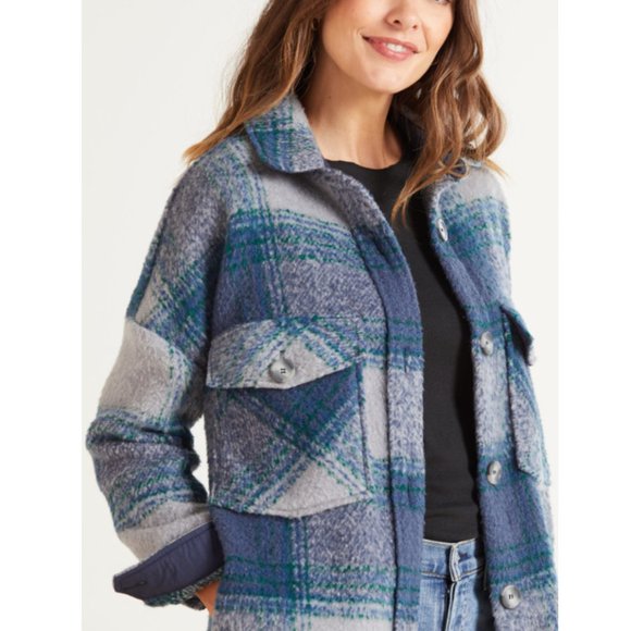 Evereve "Raye" Plaid Shacket (Blue maxi oversized button plaid shirt jacket) - Picture 2 of 9